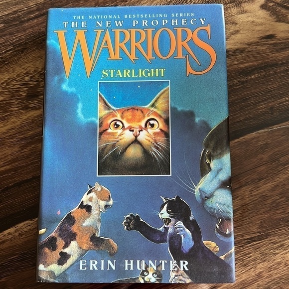 WARRIORS THE NEW PROPHECY SET OF 6 BOOKS BY ERIN HUNTER - Picture 5 of 7